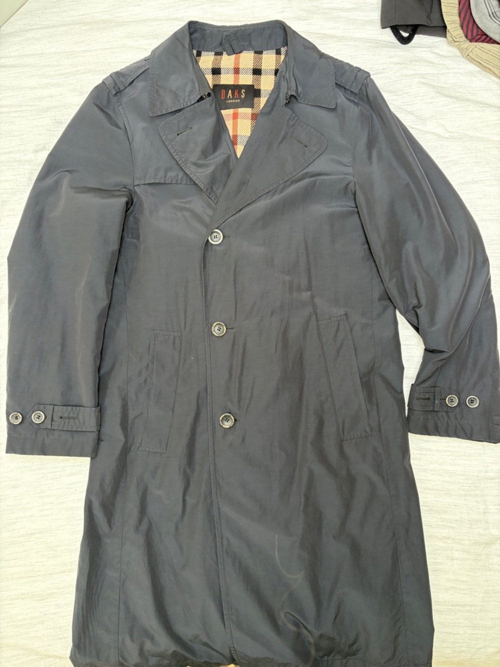 Daks London Classic Trench Coat size 50